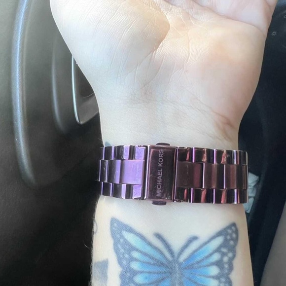 Michael Kors Watch - Picture 3 of 3